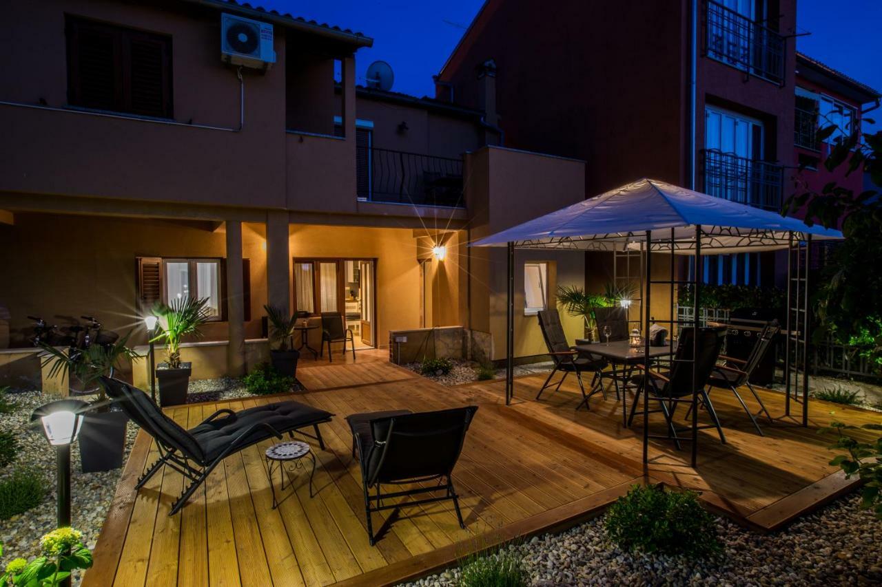 Exclusive City Center Apartment With Garden Rovinj Extérieur photo