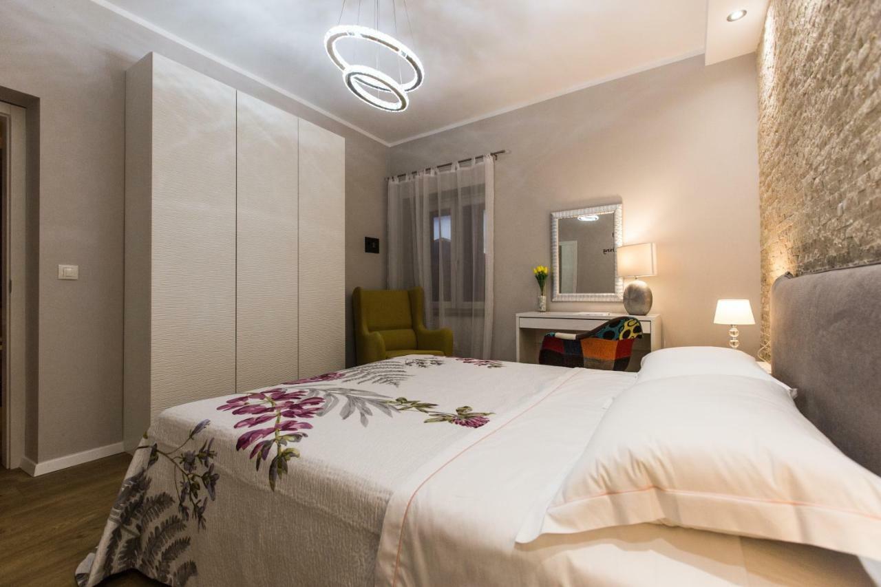 Exclusive City Center Apartment With Garden Rovinj Extérieur photo