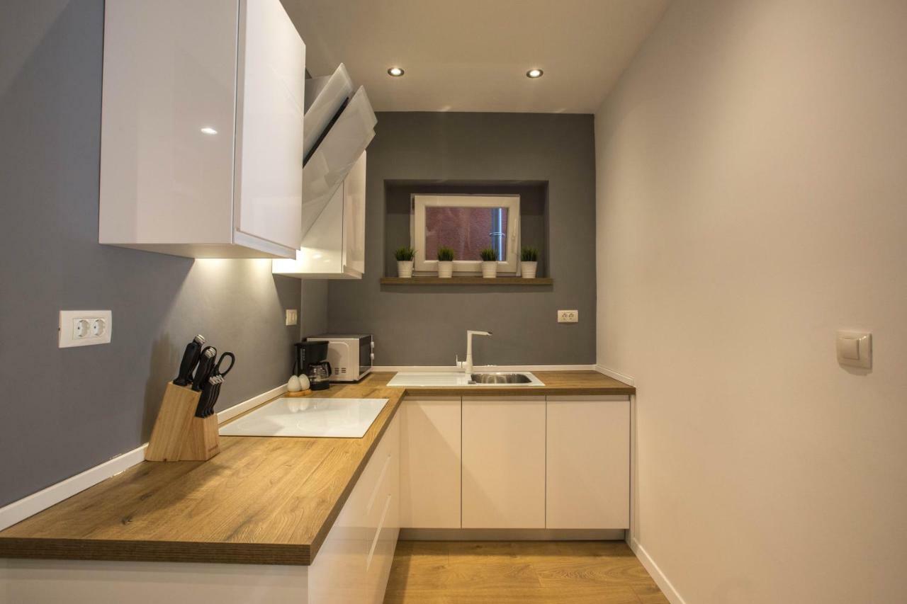 Exclusive City Center Apartment With Garden Rovinj Extérieur photo